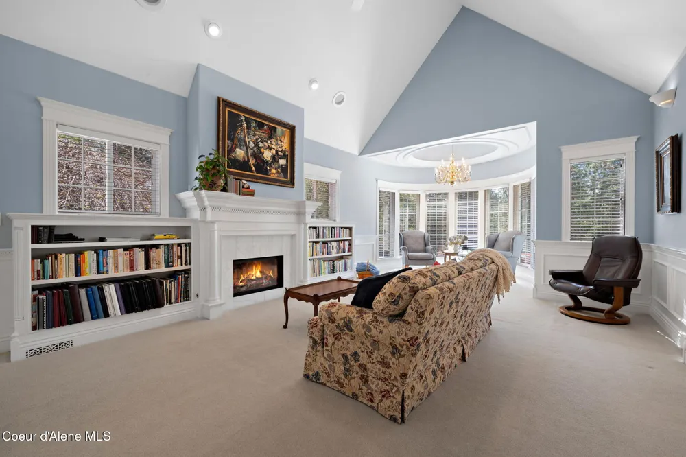 25929 E Idaho Pines Lane Newman Lake, WA 99025