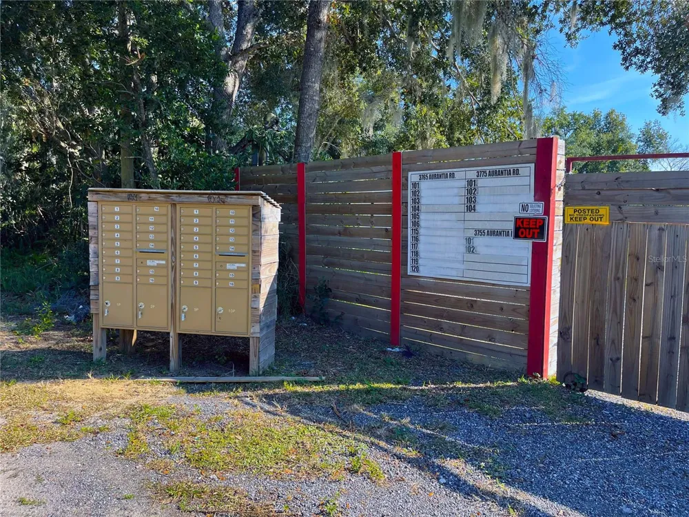 4795 US-1 HIGHWAY Mims, FL 32754