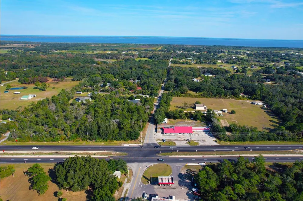 4795 US-1 HIGHWAY Mims, FL 32754