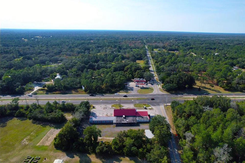 4795 US-1 HIGHWAY Mims, FL 32754