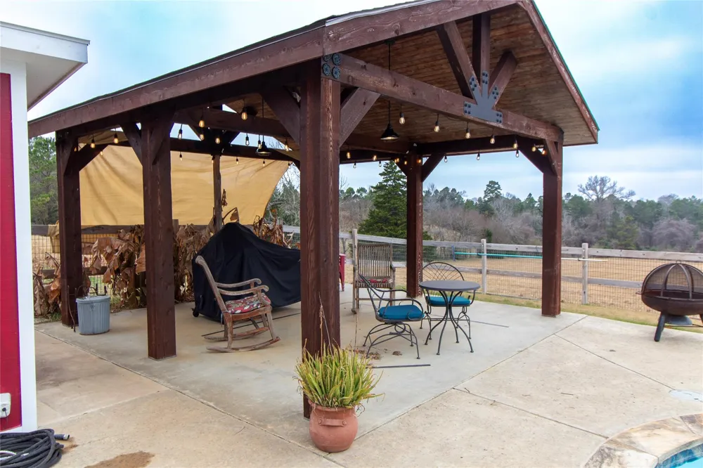 875 An County Road 2150 Palestine, TX 75801