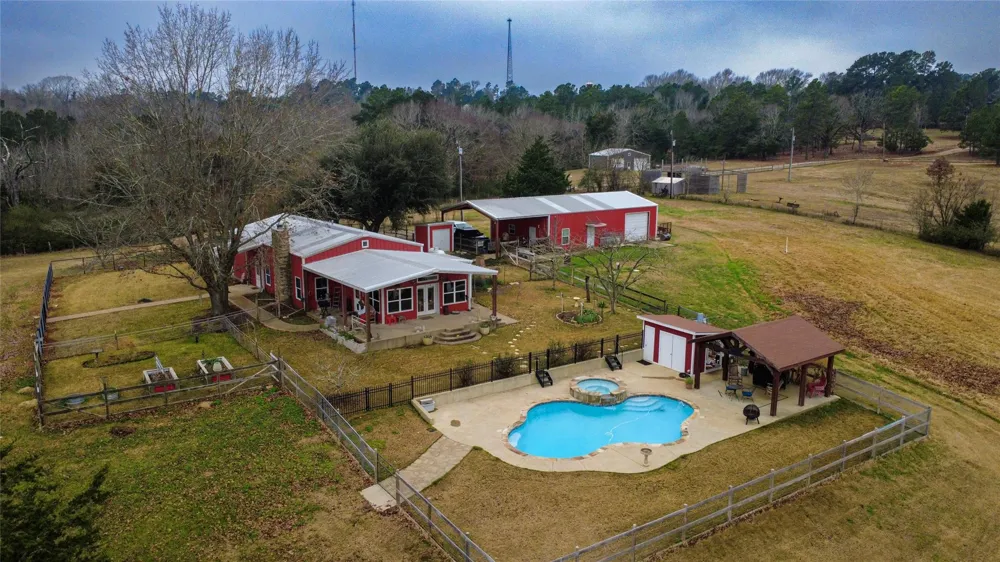 875 An County Road 2150 Palestine, TX 75801