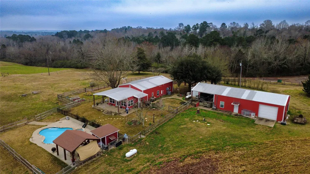 875 An County Road 2150 Palestine, TX 75801