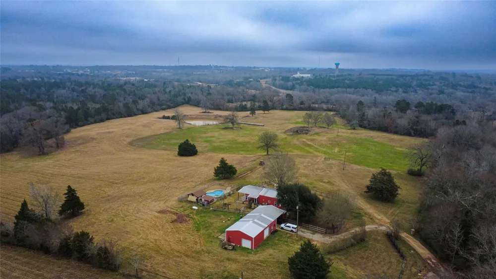 875 An County Road 2150 Palestine, TX 75801