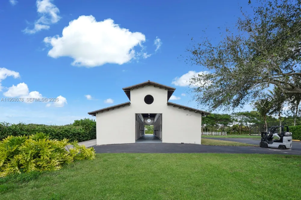 17805 SW 158th St Miami, FL 33187