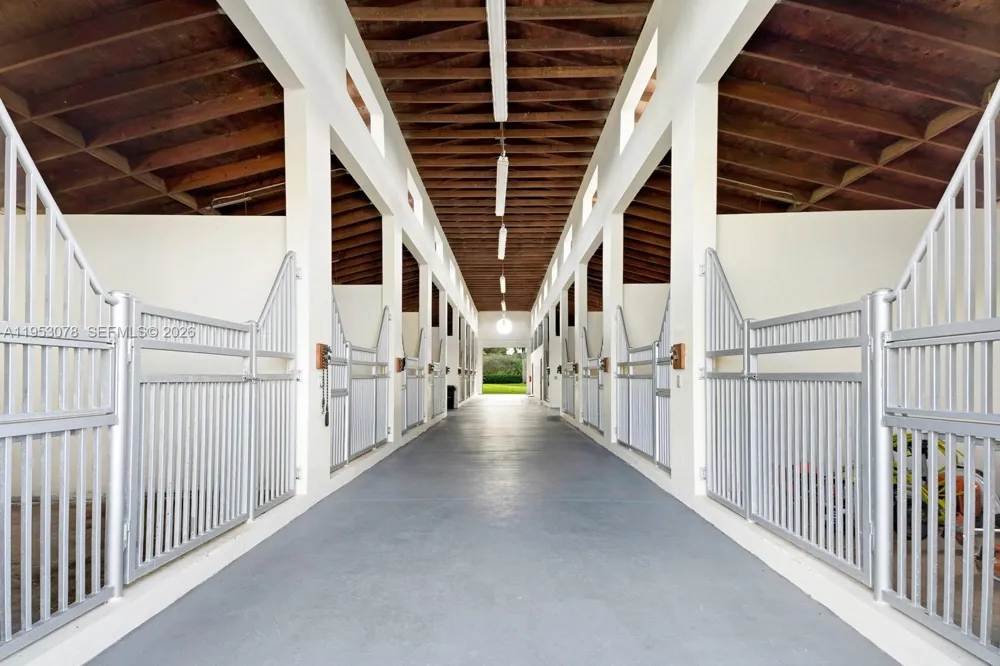17805 SW 158th St Miami, FL 33187