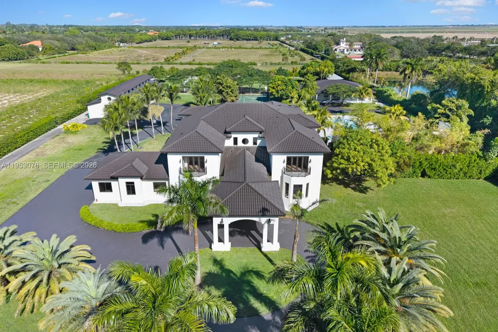 17805 SW 158th St Miami, FL 33187