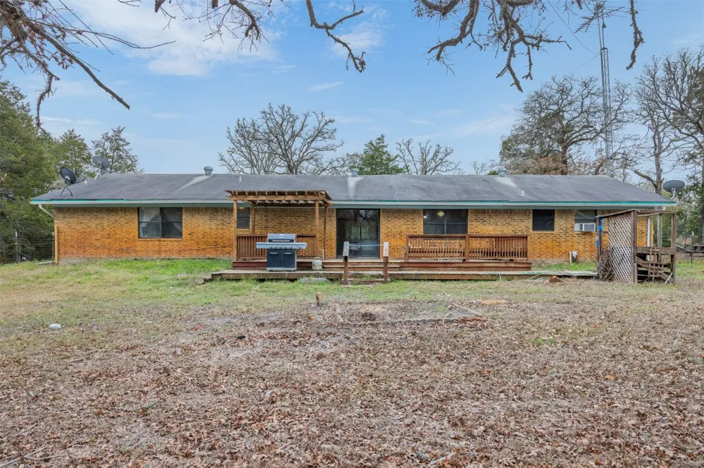 150 Turner Lane Paige, TX 78659