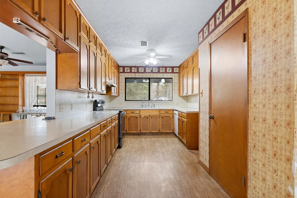 150 Turner Lane Paige, TX 78659