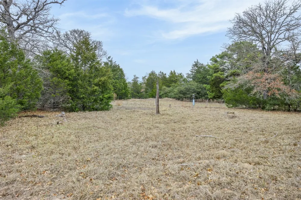 150 Turner Lane Paige, TX 78659