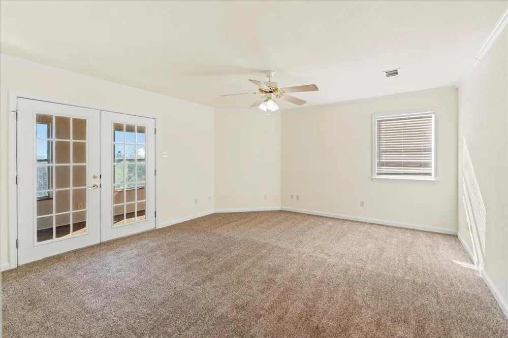 9 Ridgewood Circle Wimberley, TX 78676