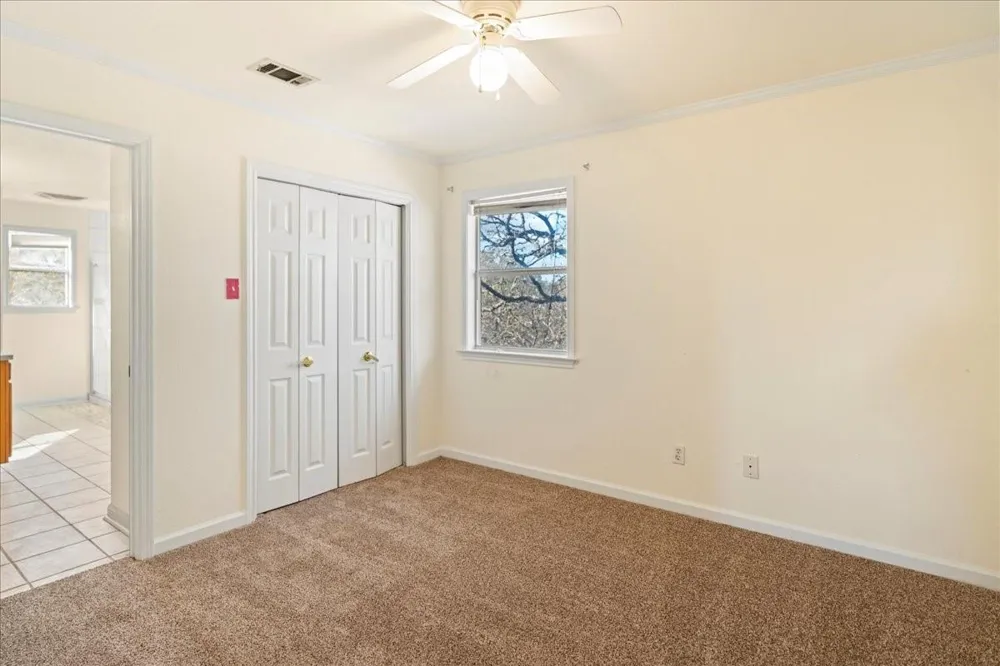 9 Ridgewood Circle Wimberley, TX 78676