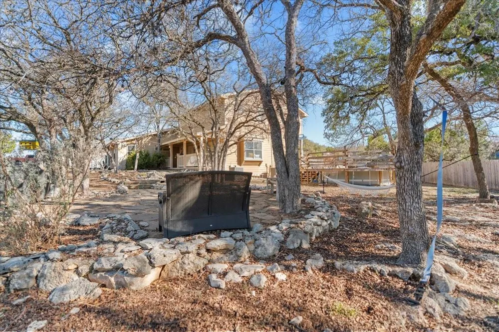 9 Ridgewood Circle Wimberley, TX 78676