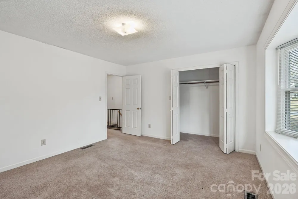 239 13th Avenue Place NW #16 Hickory, NC 28601
