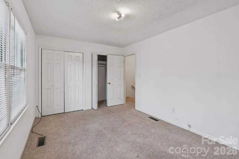 239 13th Avenue Place NW #16 Hickory, NC 28601