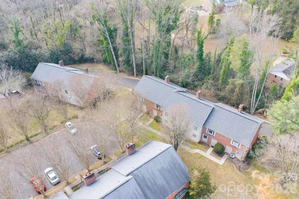 239 13th Avenue Place NW #16 Hickory, NC 28601
