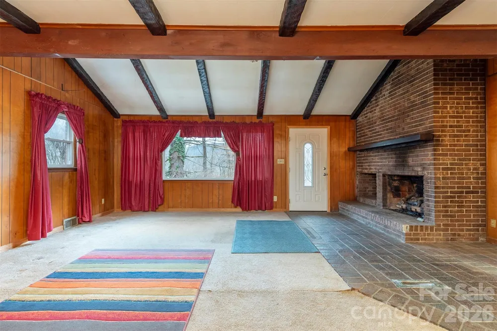 175 & 179 River Lane Canton, NC 28716