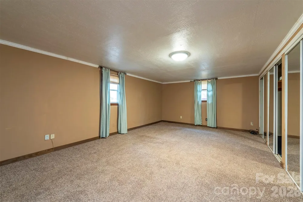 175 & 179 River Lane Canton, NC 28716