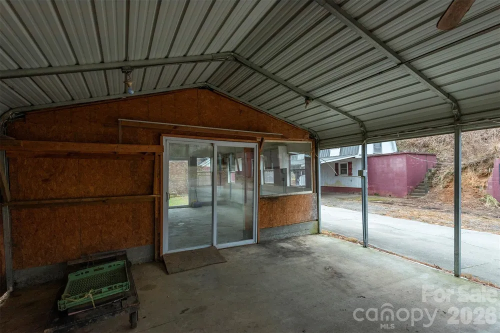 175 & 179 River Lane Canton, NC 28716