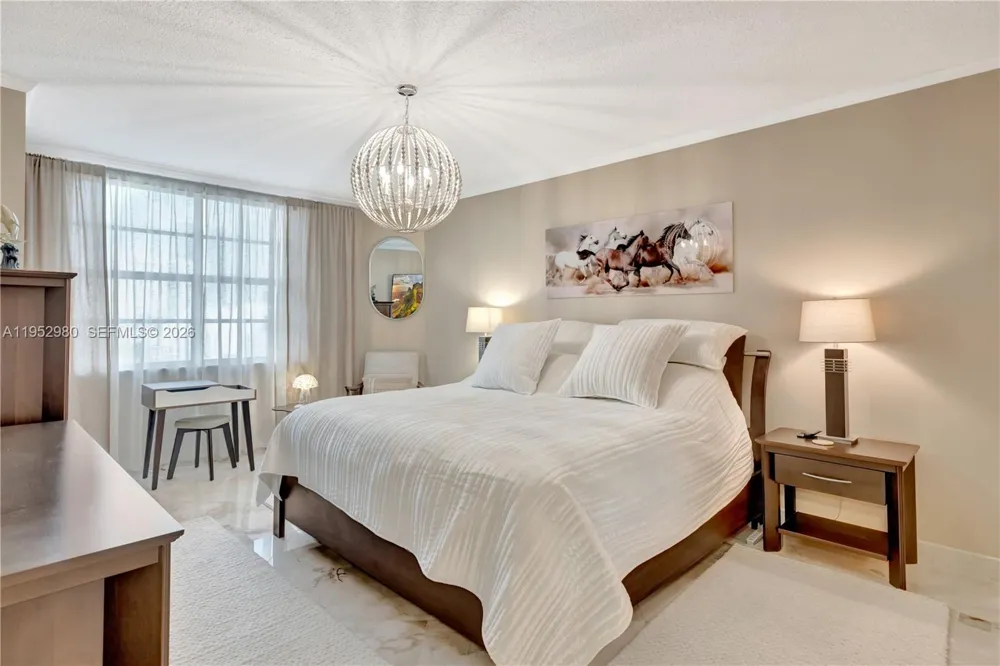 1965 S Ocean Dr #4S Hallandale Beach, FL 33009