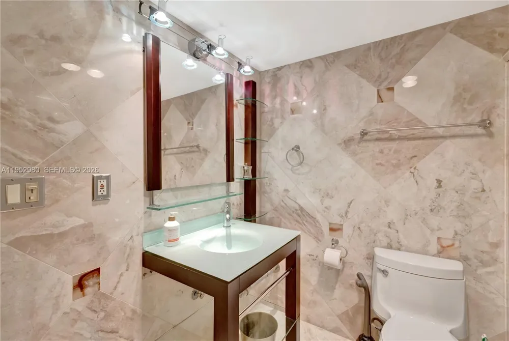 1965 S Ocean Dr #4S Hallandale Beach, FL 33009
