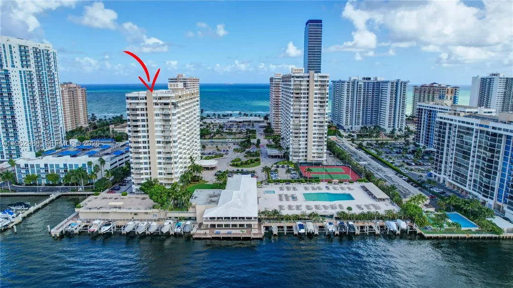1965 S Ocean Dr #4S Hallandale Beach, FL 33009