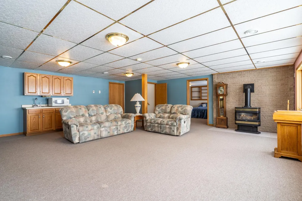39233 E Union Drive Erskine, MN 56535