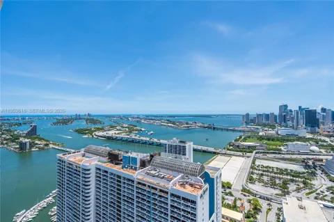 1750 Bayshore Dr #5310
