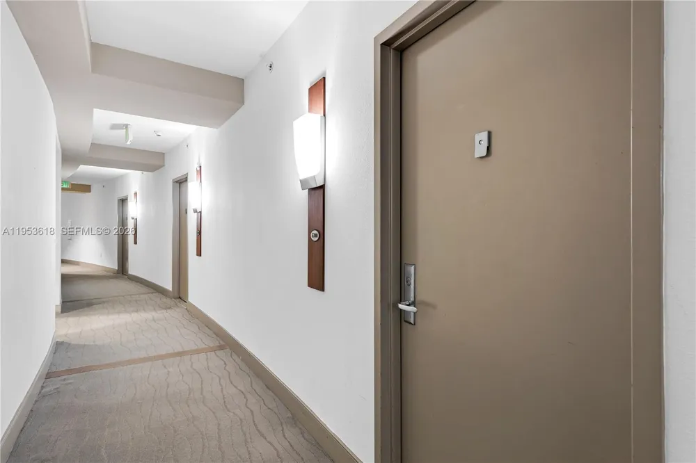 1750 Bayshore Dr #5310 Miami, FL 33132