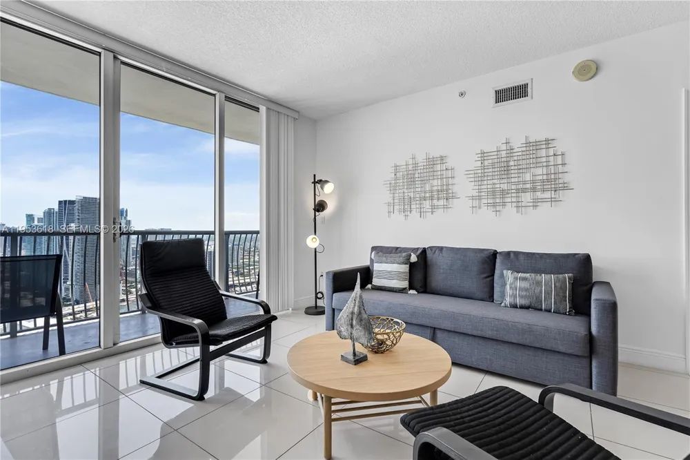 1750 Bayshore Dr #5310 Miami, FL 33132