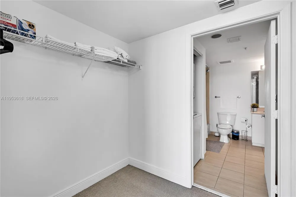 1750 Bayshore Dr #5310 Miami, FL 33132