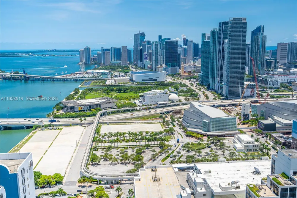 1750 Bayshore Dr #5310 Miami, FL 33132