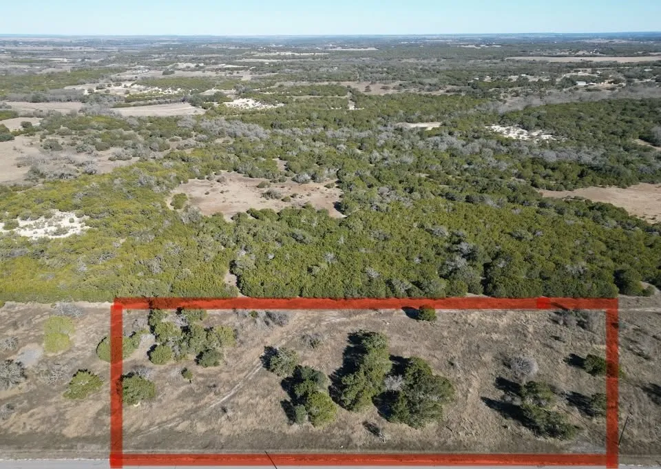 29 Riparian Elm Road Bertram, TX 78605