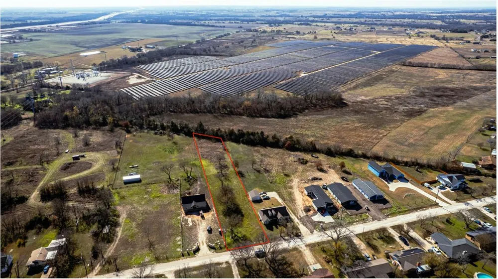 703 4th Street Bruceville Eddy, TX 76524