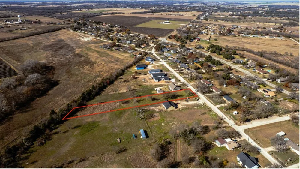 703 4th Street Bruceville Eddy, TX 76524