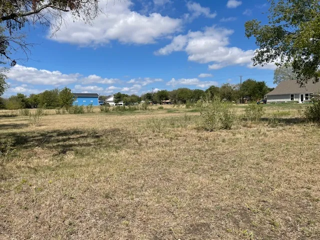 703 4th Street Bruceville Eddy, TX 76524