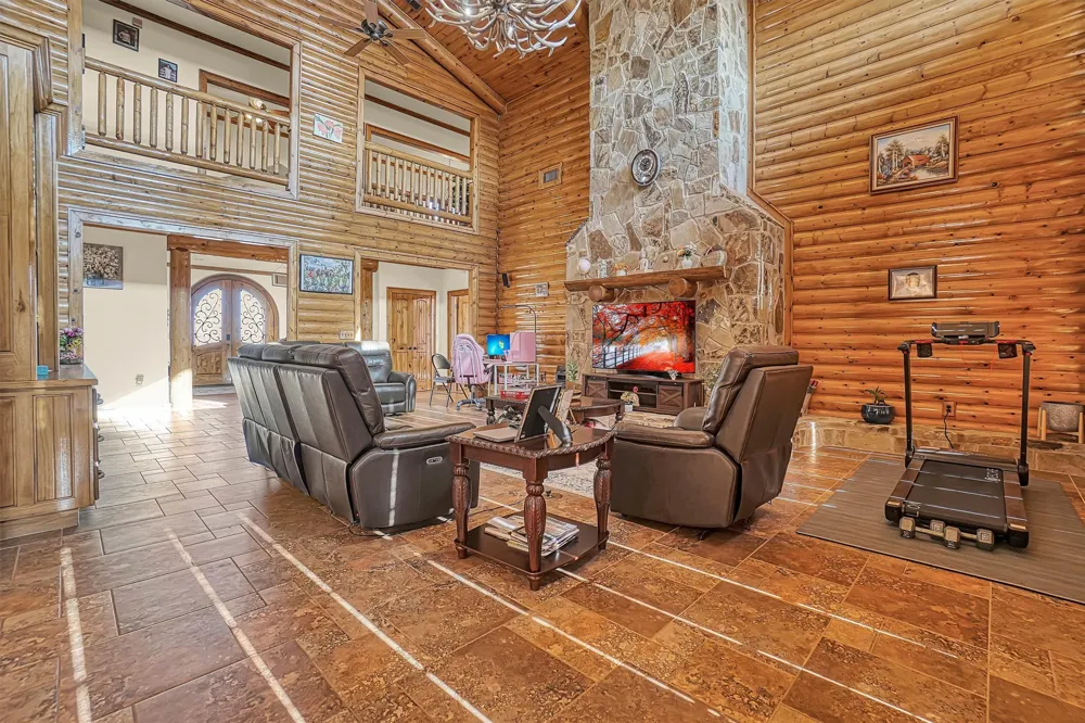 4517 Cottonwood Lane Vernon, TX 76384