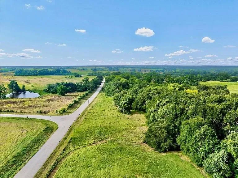 Flewellen Brenham, TX 77833