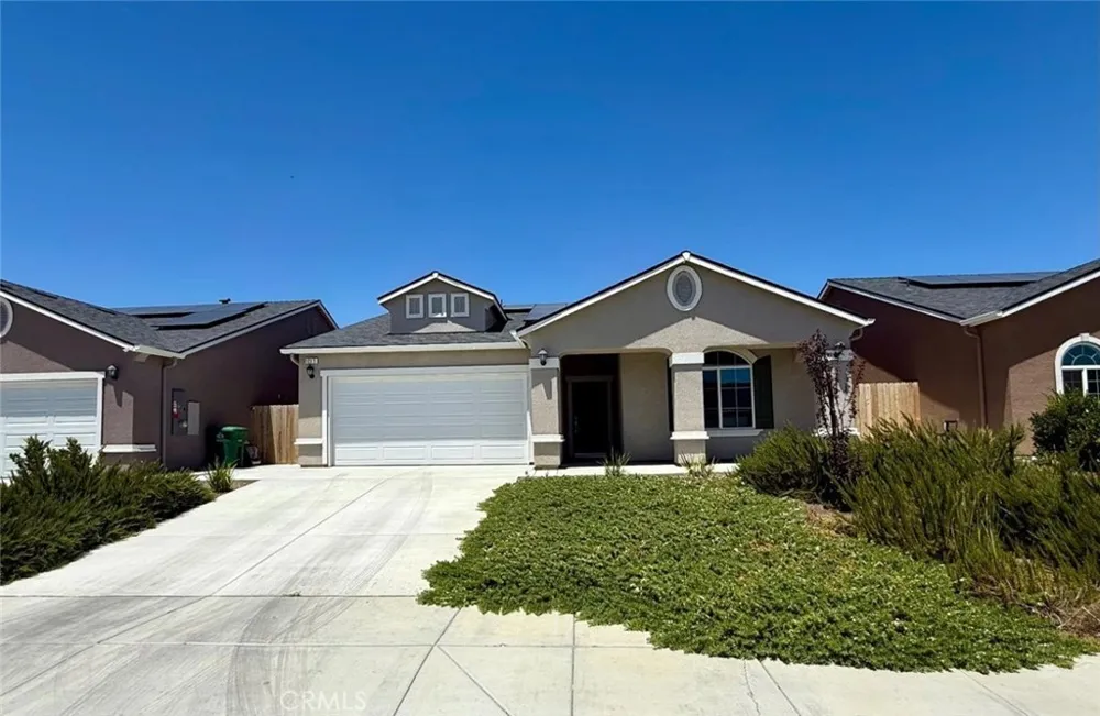 1217 Orange Street Avenal, CA 93204