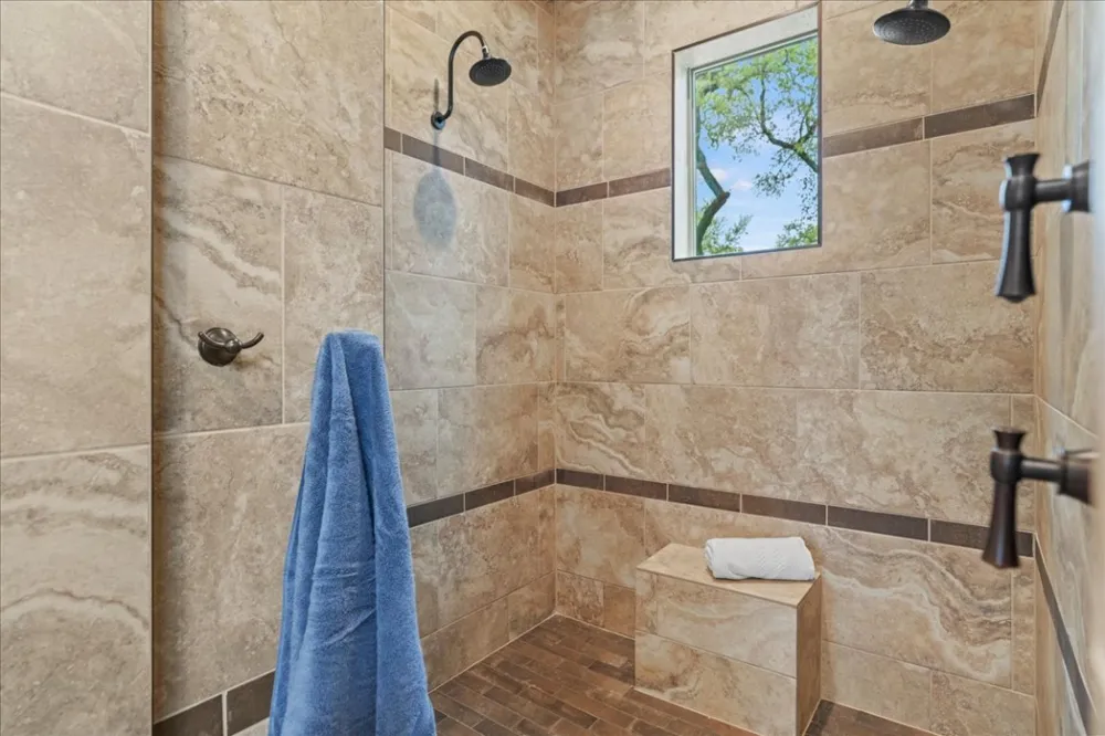 1951 Bridlewood Ranches Drive San Marcos, TX 78666