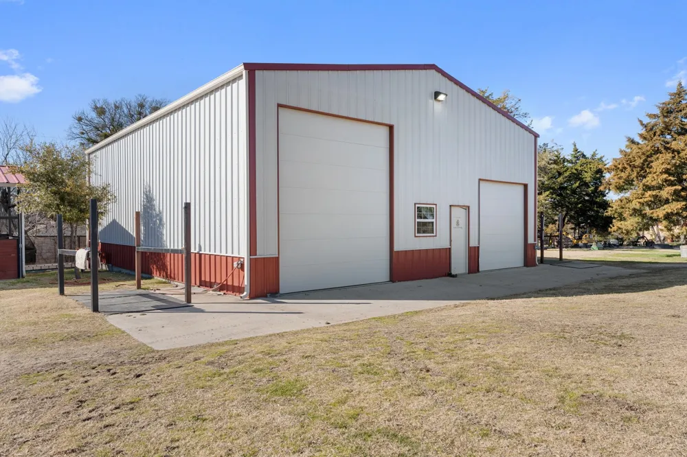 1715 S Joe Wilson Road Ovilla, TX 75104