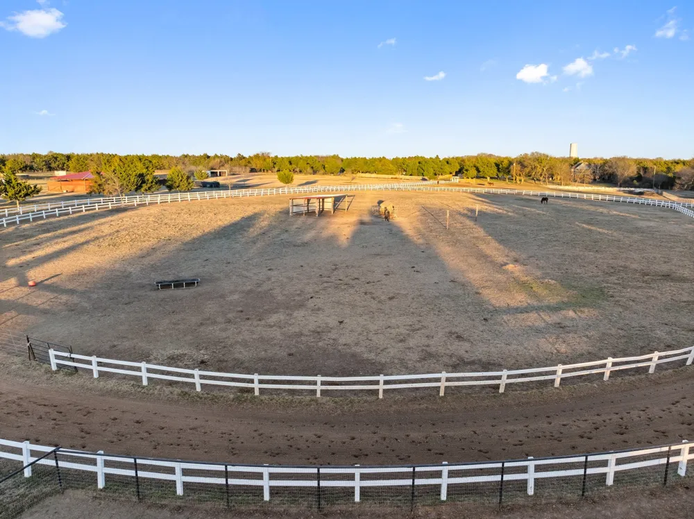 1715 S Joe Wilson Road Ovilla, TX 75104