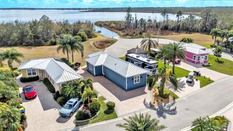 3272 FISH HAWK DRIVE