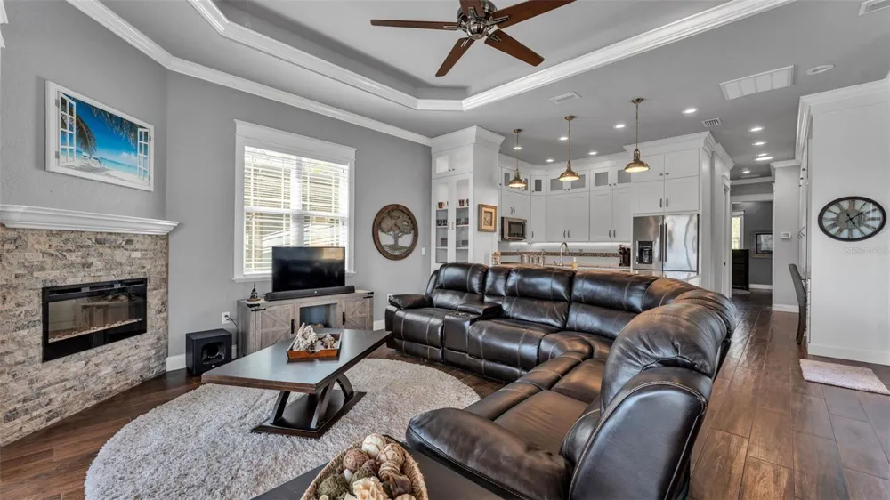3272 FISH HAWK DRIVE Polk City, FL 33868