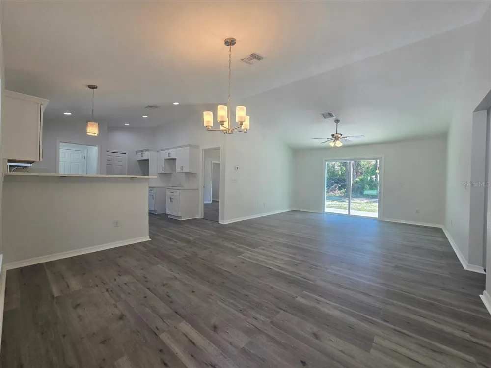 131 FISHER ROAD Ocklawaha, FL 32179
