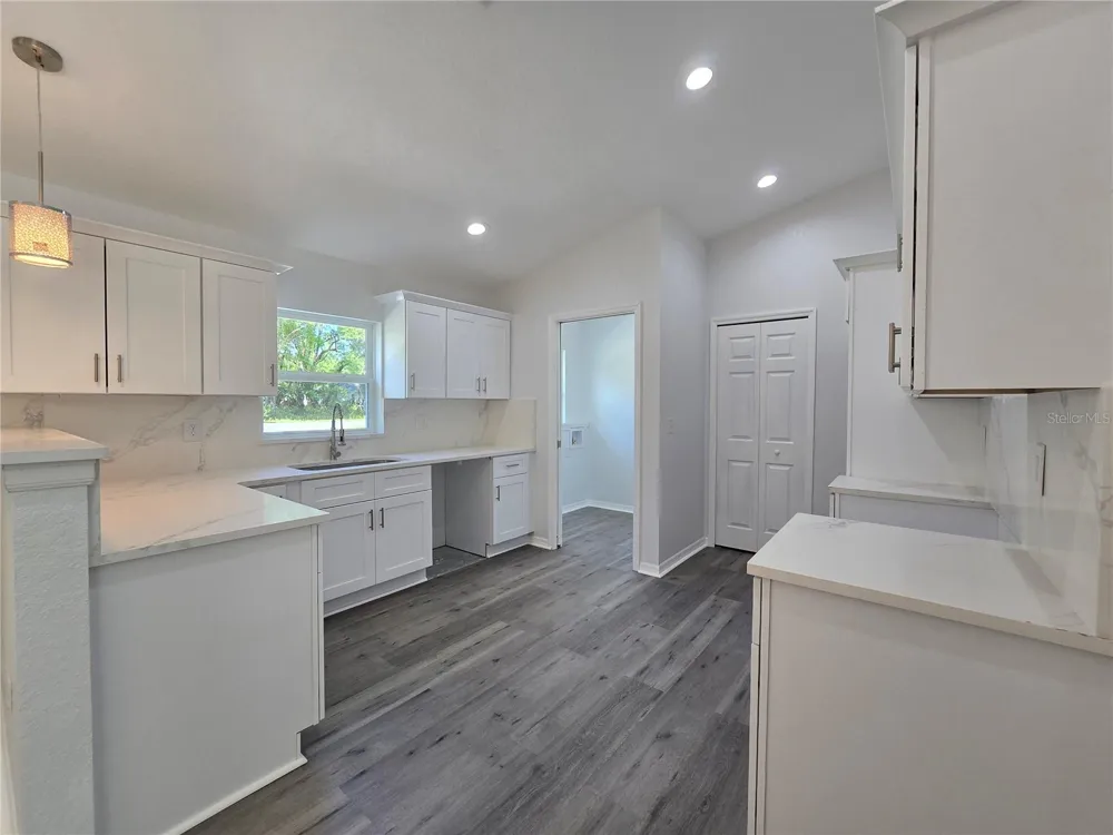 131 FISHER ROAD Ocklawaha, FL 32179