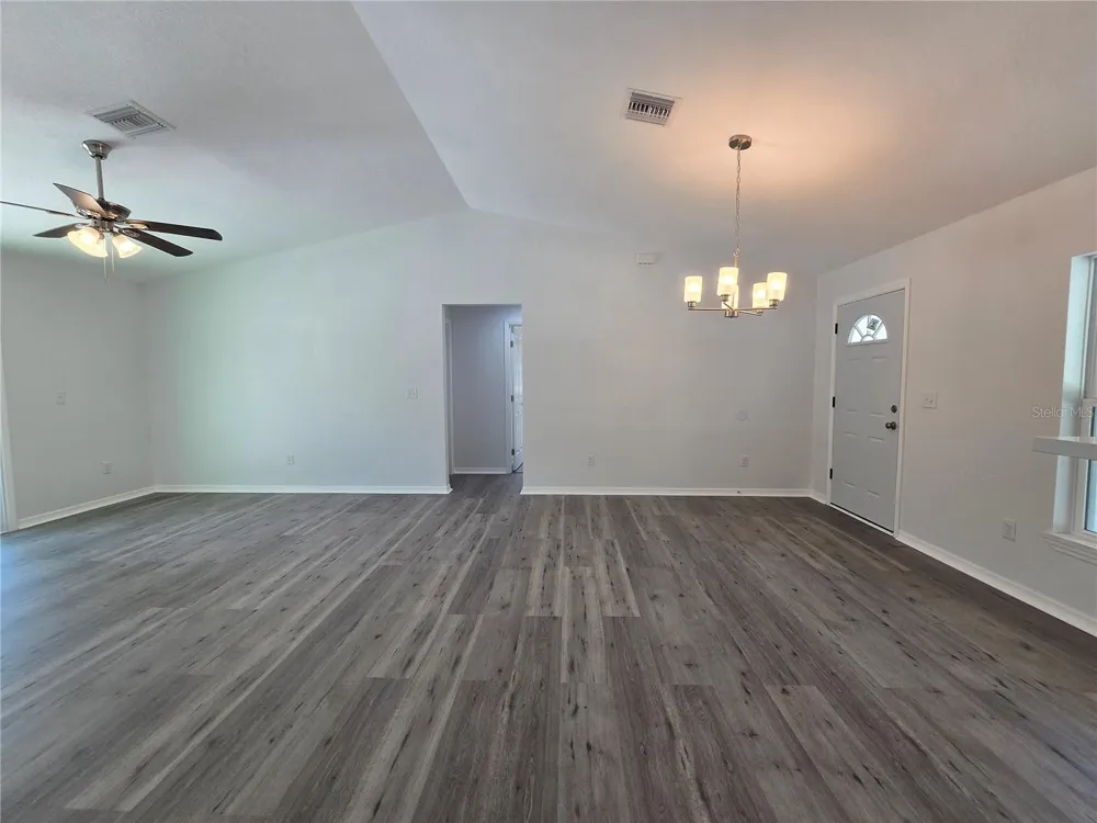 131 FISHER ROAD Ocklawaha, FL 32179