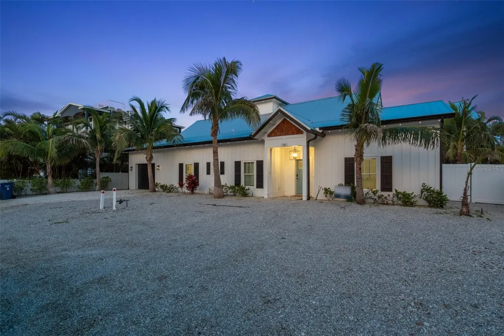 305 73RD STREET Holmes Beach, FL 34217