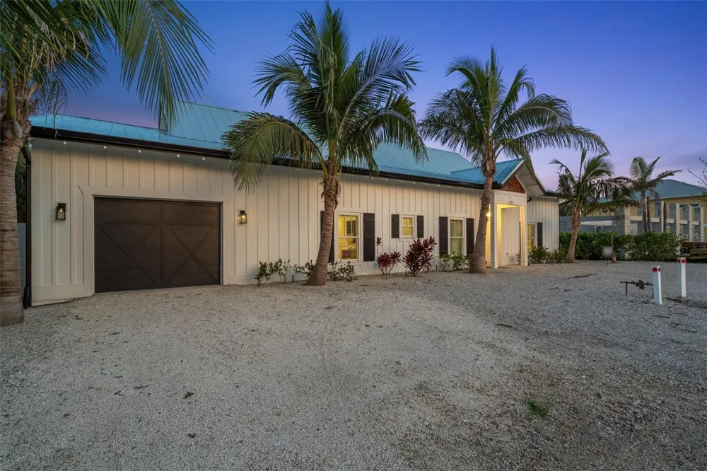 305 73RD STREET Holmes Beach, FL 34217