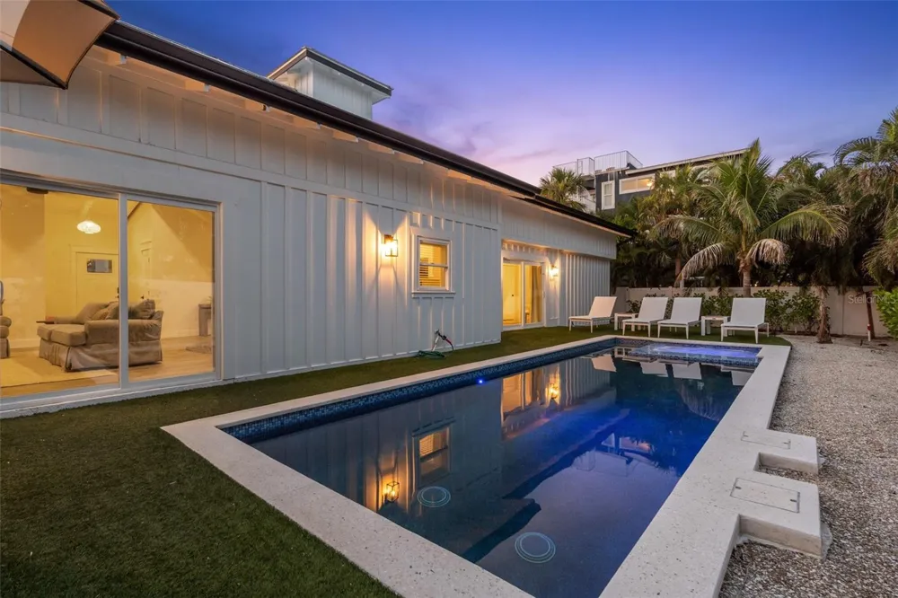 305 73RD STREET Holmes Beach, FL 34217
